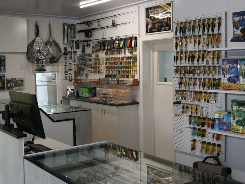 fishing-supplies-accommodation-rotorua-fishing-equipment